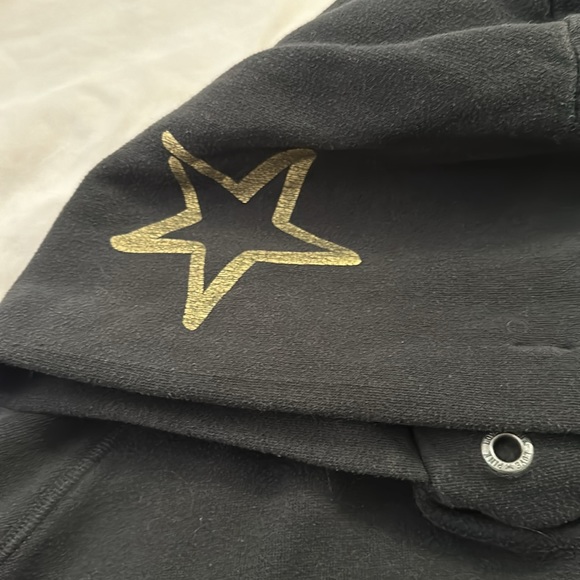 Victoria’s Secret hoodie bundle (4) - Picture 13 of 17